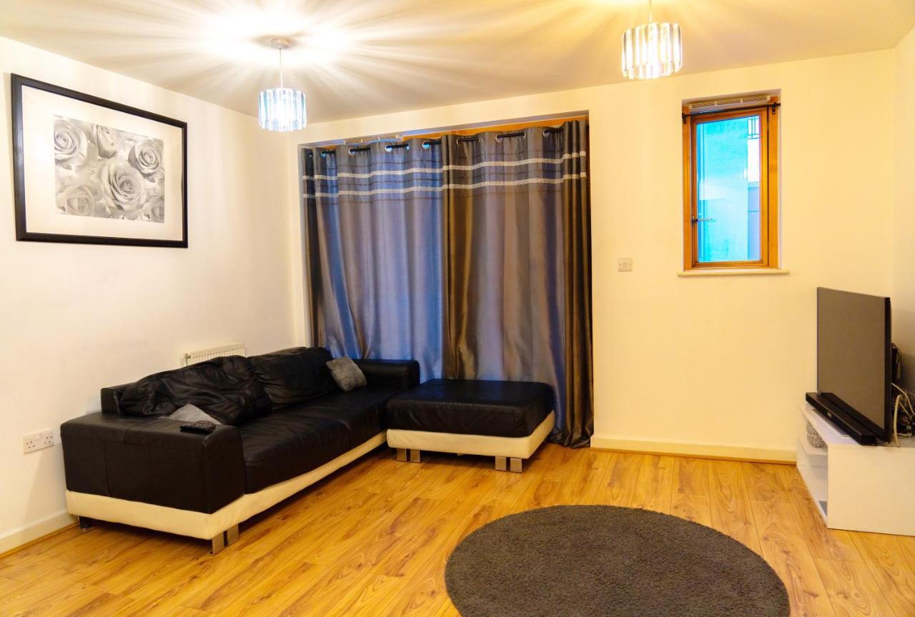 런던 1 Bed - Sleeps 2 - 7 Min Walk To Hackney Station 아파트 외부 사진